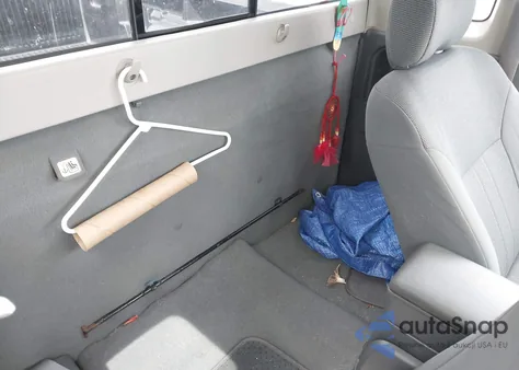 2004 Nissan Frontier King Cab Xe from USA, damaged, VIN 1N6DD26T04C453331